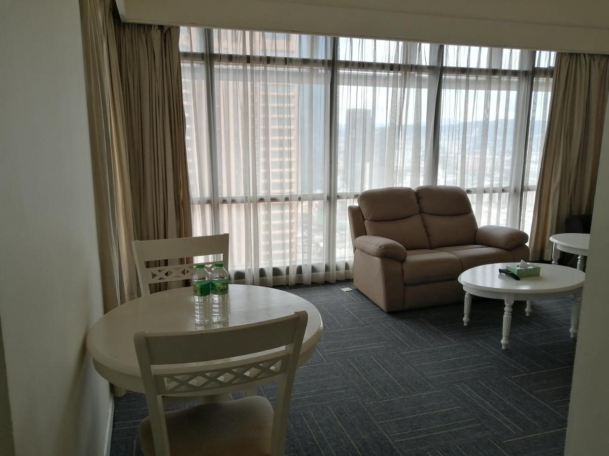 Kl Landmark Apartment At Berjay Times Square 吉隆坡 外观 照片