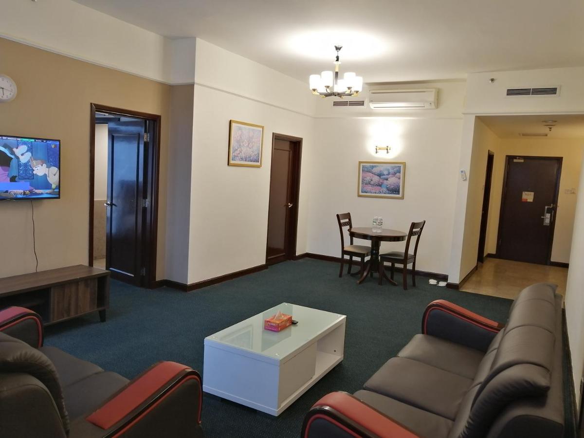 Kl Landmark Apartment At Berjay Times Square 吉隆坡 外观 照片