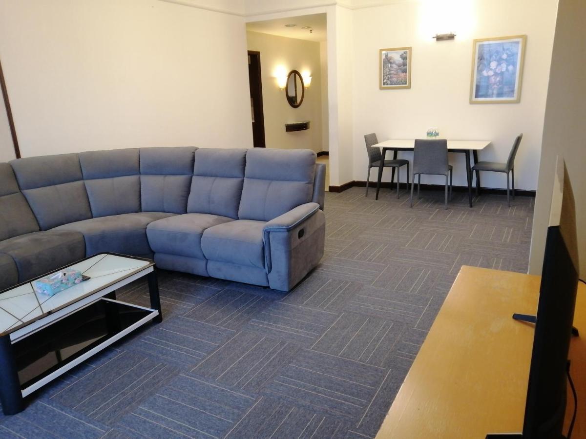 Kl Landmark Apartment At Berjay Times Square 吉隆坡 外观 照片