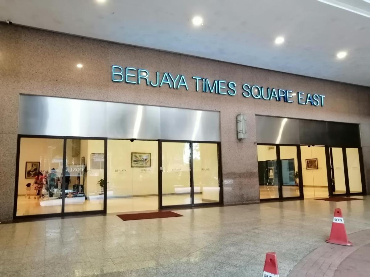 Kl Landmark Apartment At Berjay Times Square 吉隆坡 外观 照片