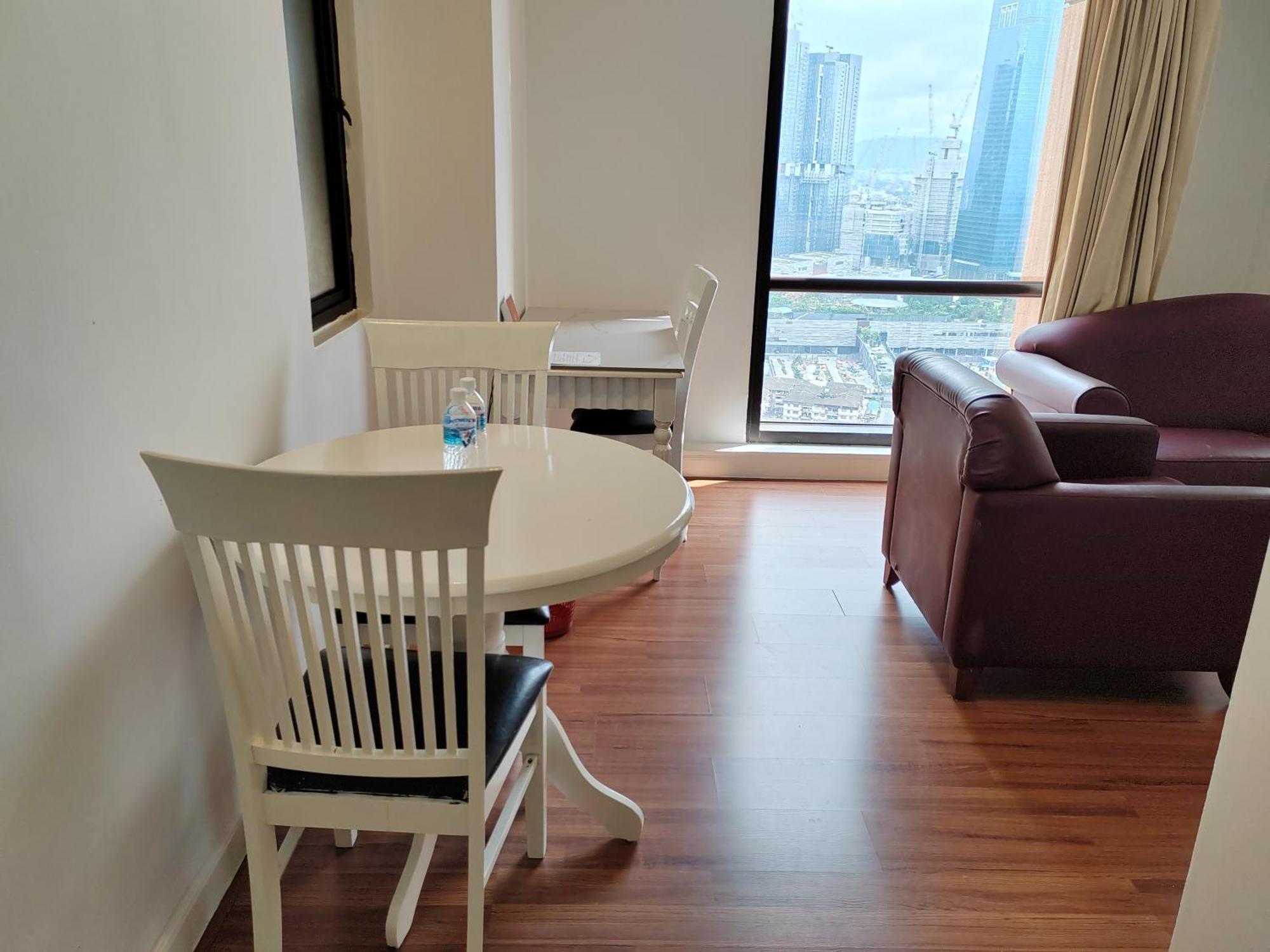 Kl Landmark Apartment At Berjay Times Square 吉隆坡 外观 照片