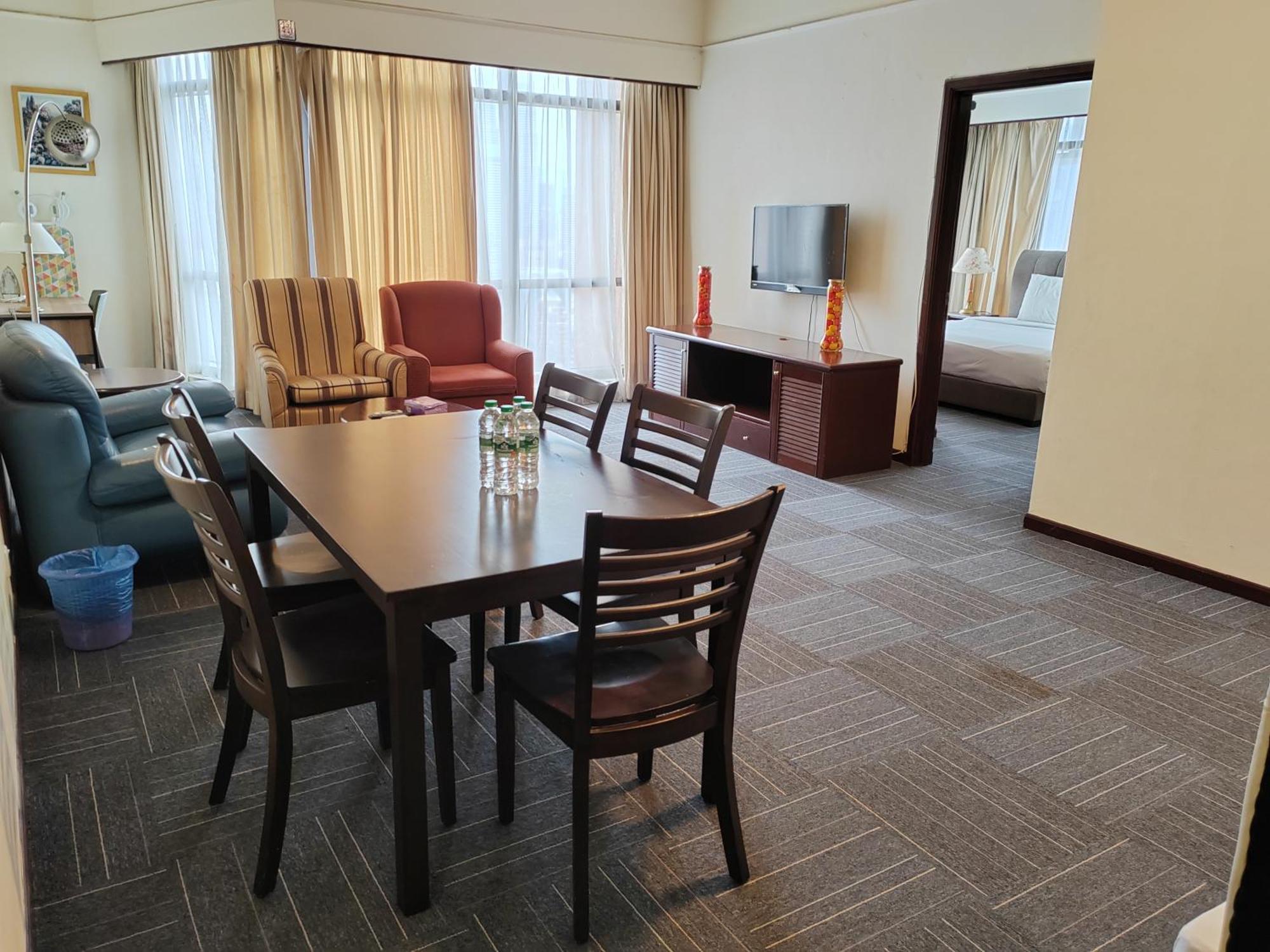 Kl Landmark Apartment At Berjay Times Square 吉隆坡 外观 照片